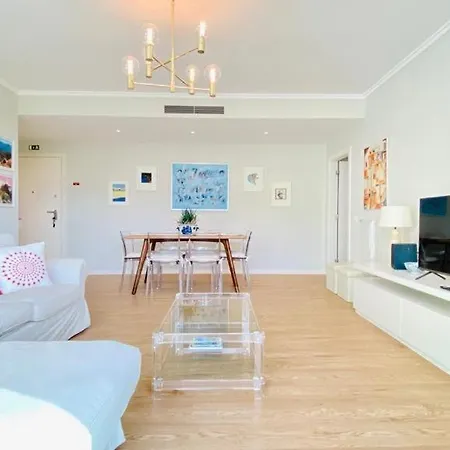 Charming Monumental Apartment