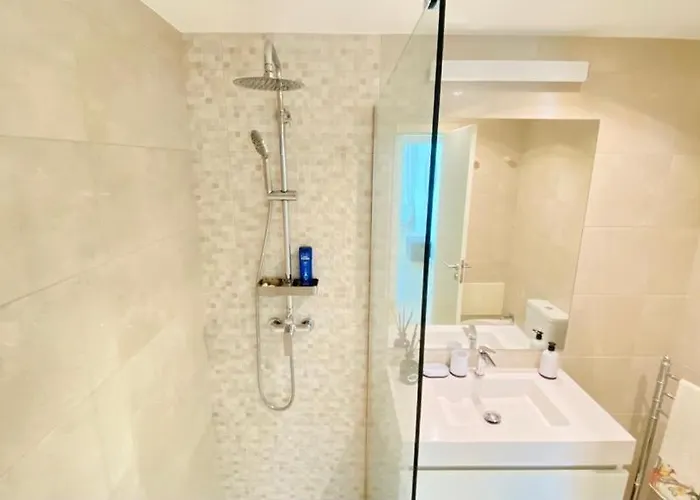 Charming Monumental Funchal (Madeira)